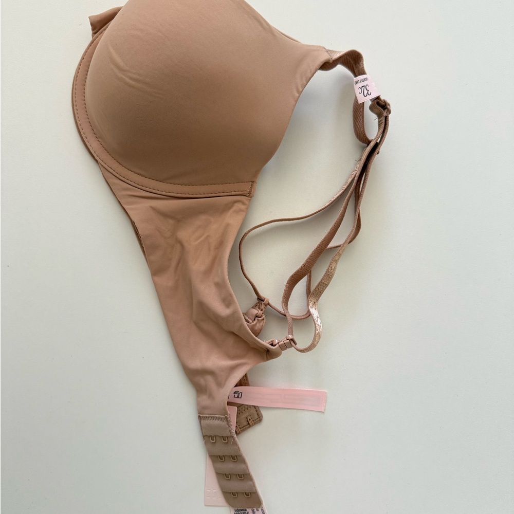 Victoria's Secret Perfect Shape Smooth Push-Up Bra with tags